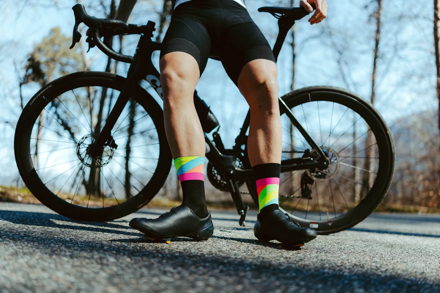 Incylence Ultralight Strides løbestrømper black pink tynde
