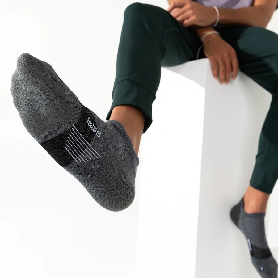 Feetures Merino 10 Ultra Light No Show løbestrømper Charcoal merinould