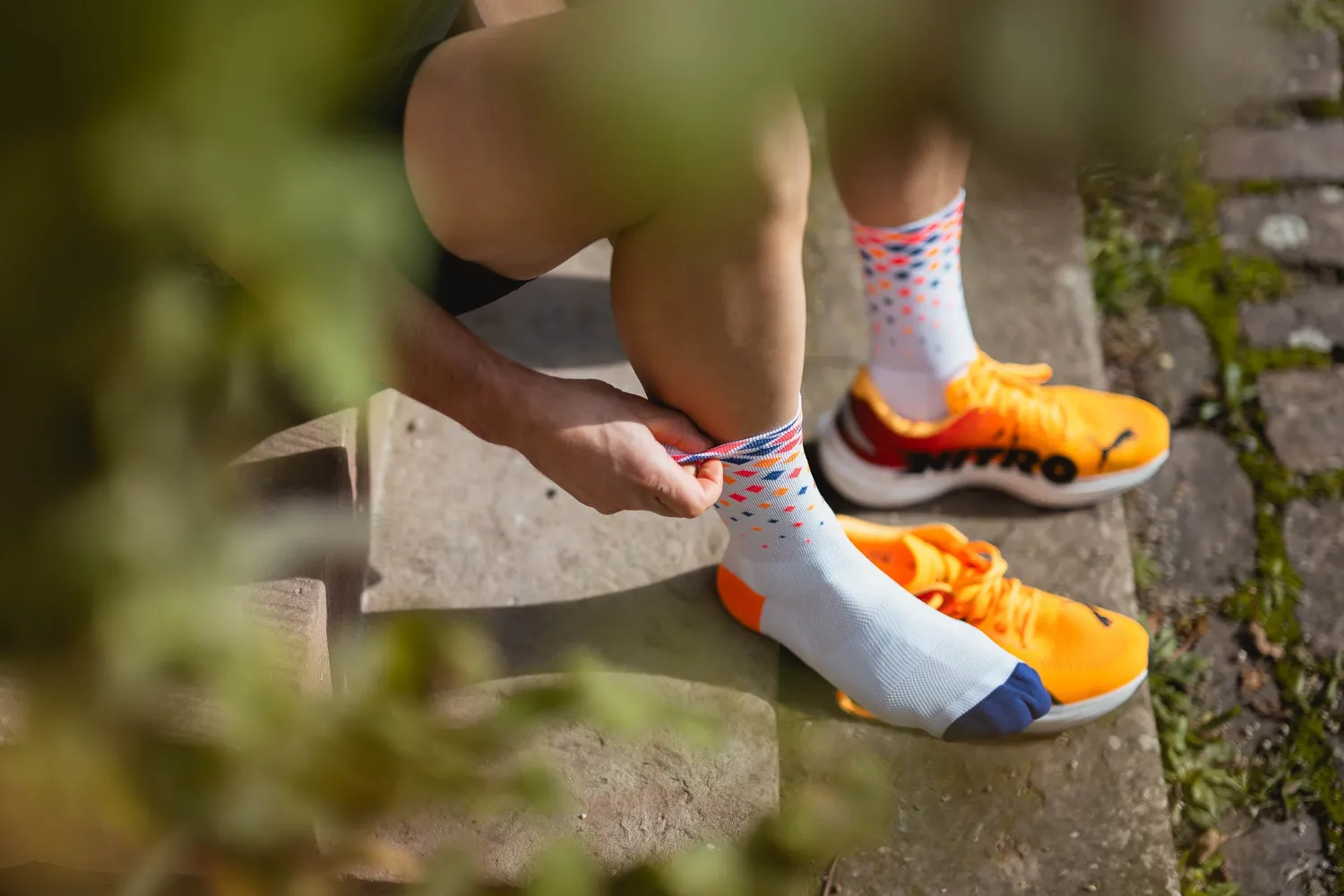 Incylence Running Crystals løbestrømper hvid lilla orange åndbar