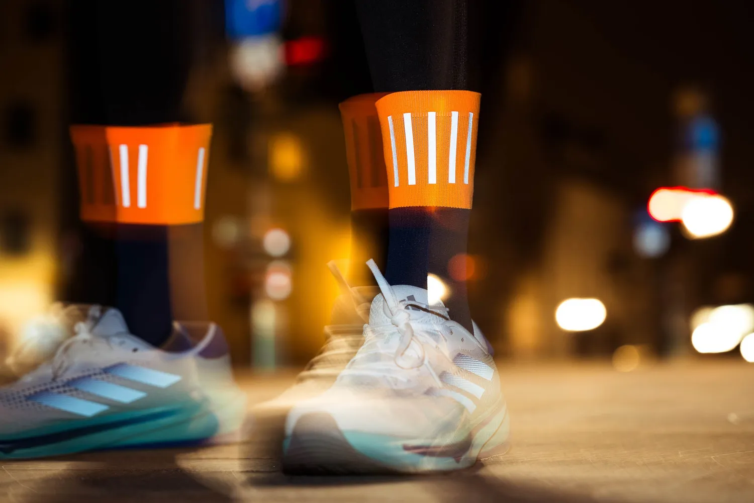 Incylence High-Viz V3 løbestrømper blue orange reflekterende