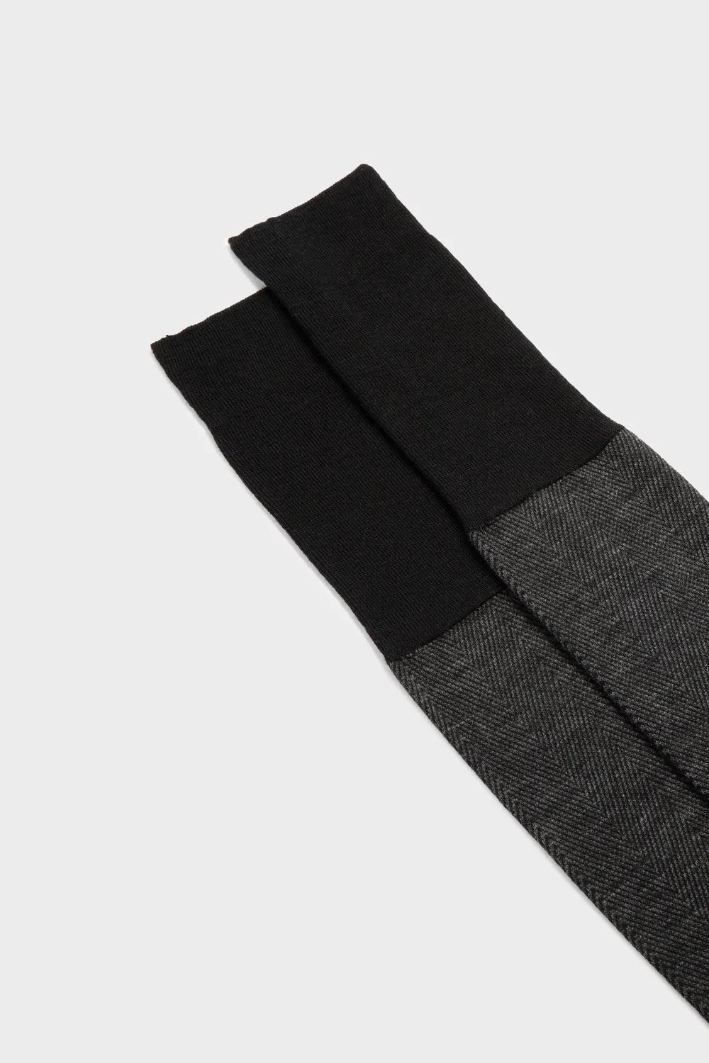 Bresciani Damiano strømper black uld sildebensmønster