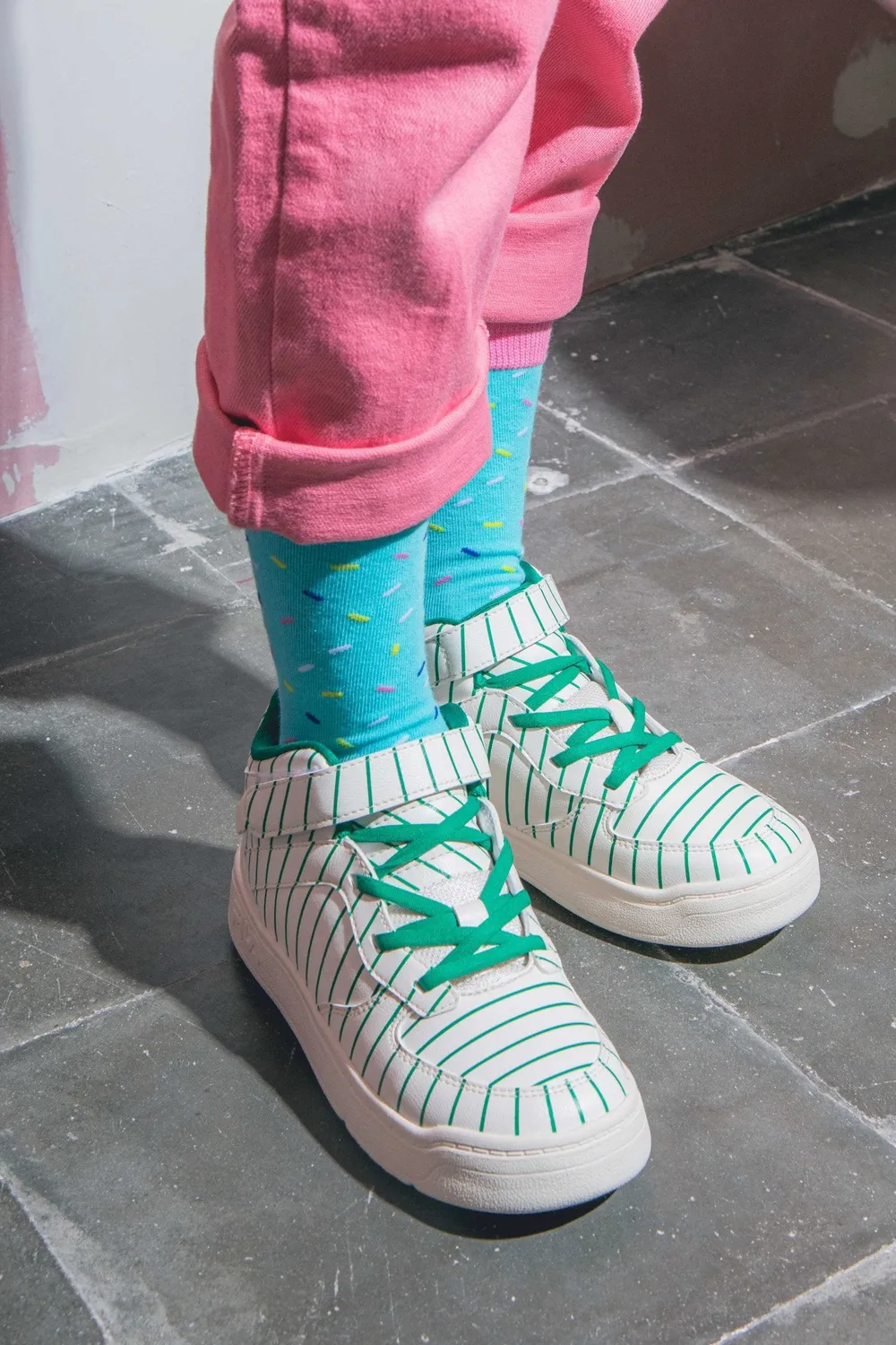 Eat My Socks Joe's Donut Kids Blue børnesokker i bomuld
