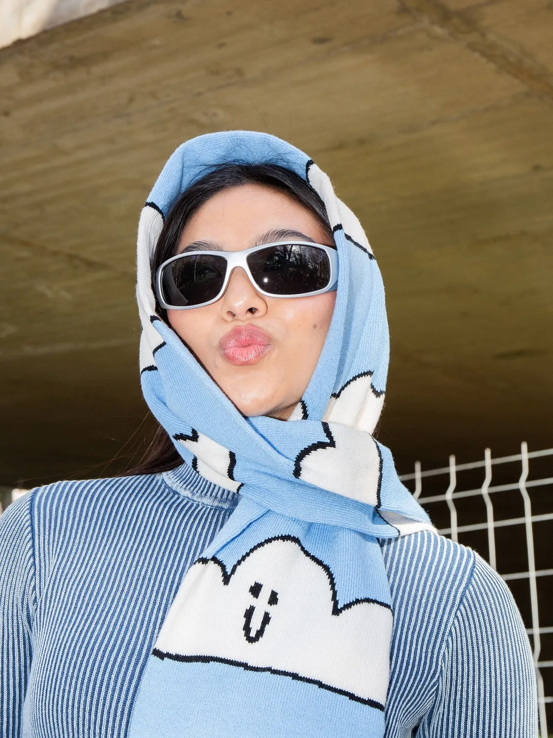 Eat My Socks Cloud Scarf tørklæde hvid sky