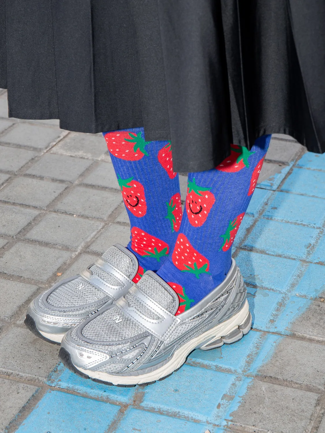 Eat My Socks Strawberry strømper flat-pack jordbær