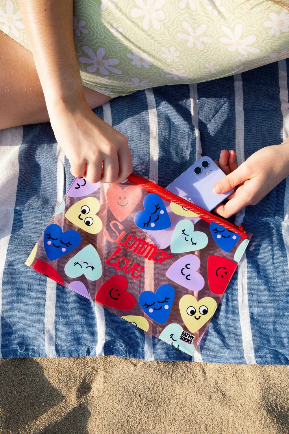 Eat My Socks Summer Love Zip Bag toilettaske vandafvisende