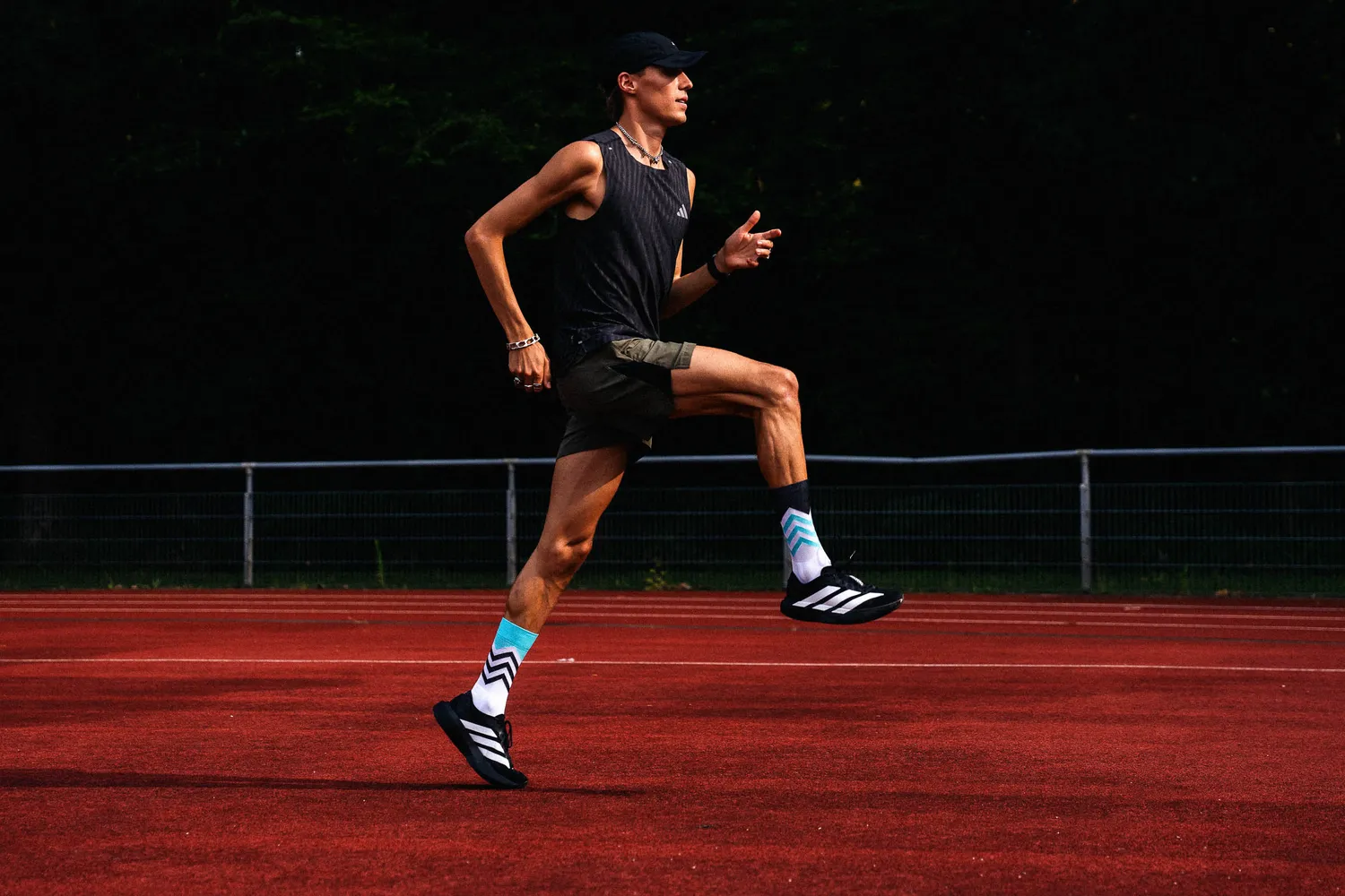 Incylence Running Volts løbestrømper cyan sort kompression