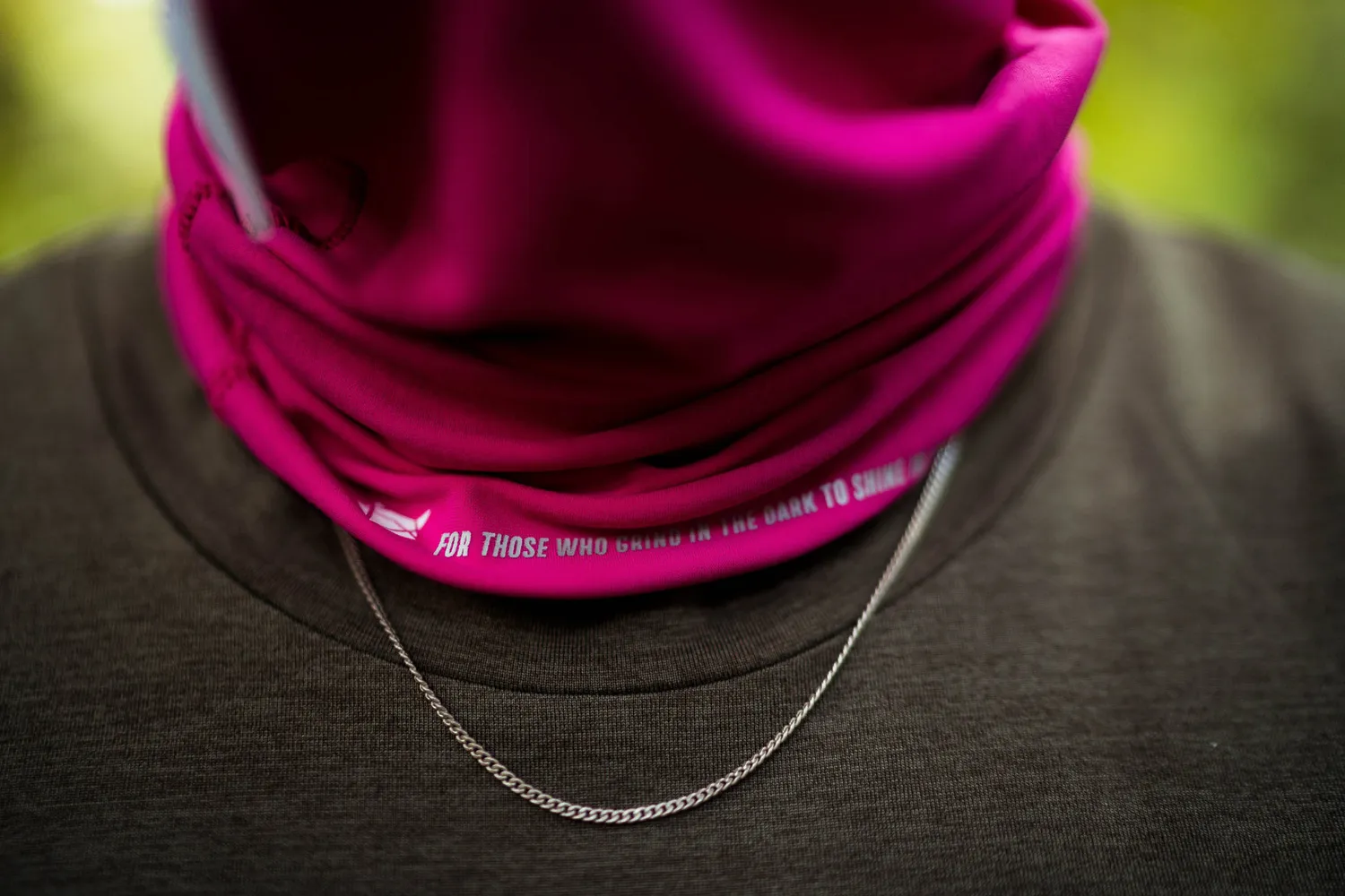 Incylence Neck Tube V1 halsrør magenta hvid vindtæt