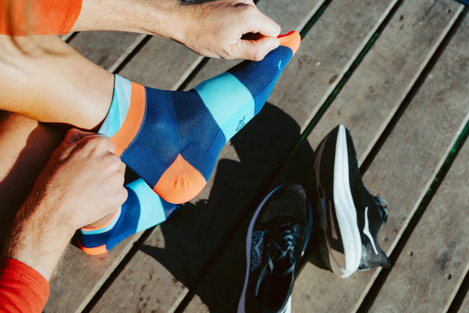 Incylence Ultralight Strides Short Navy Inferno strømper