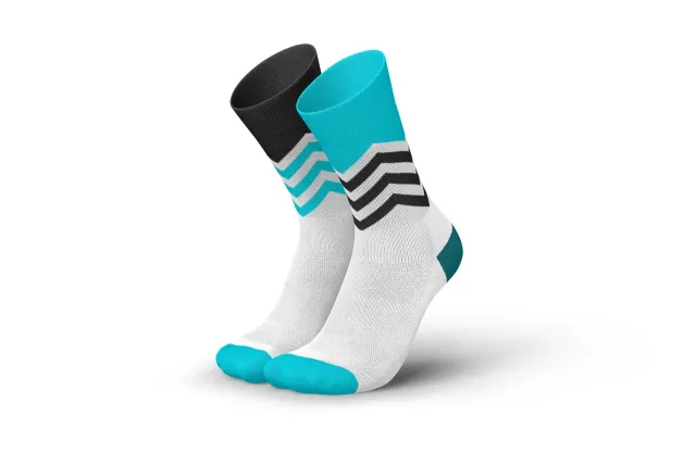 Incylence Running Volts løbestrømper cyan sort kompression