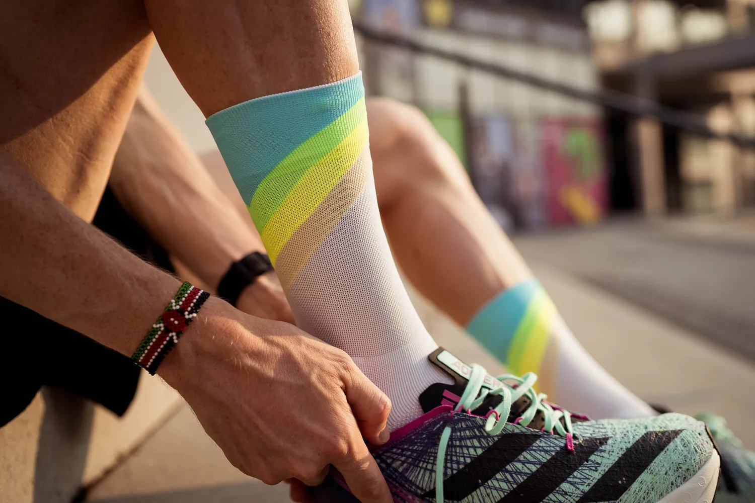 Incylence Running Grades løbestrømper blå-gul 39-42 åndbar