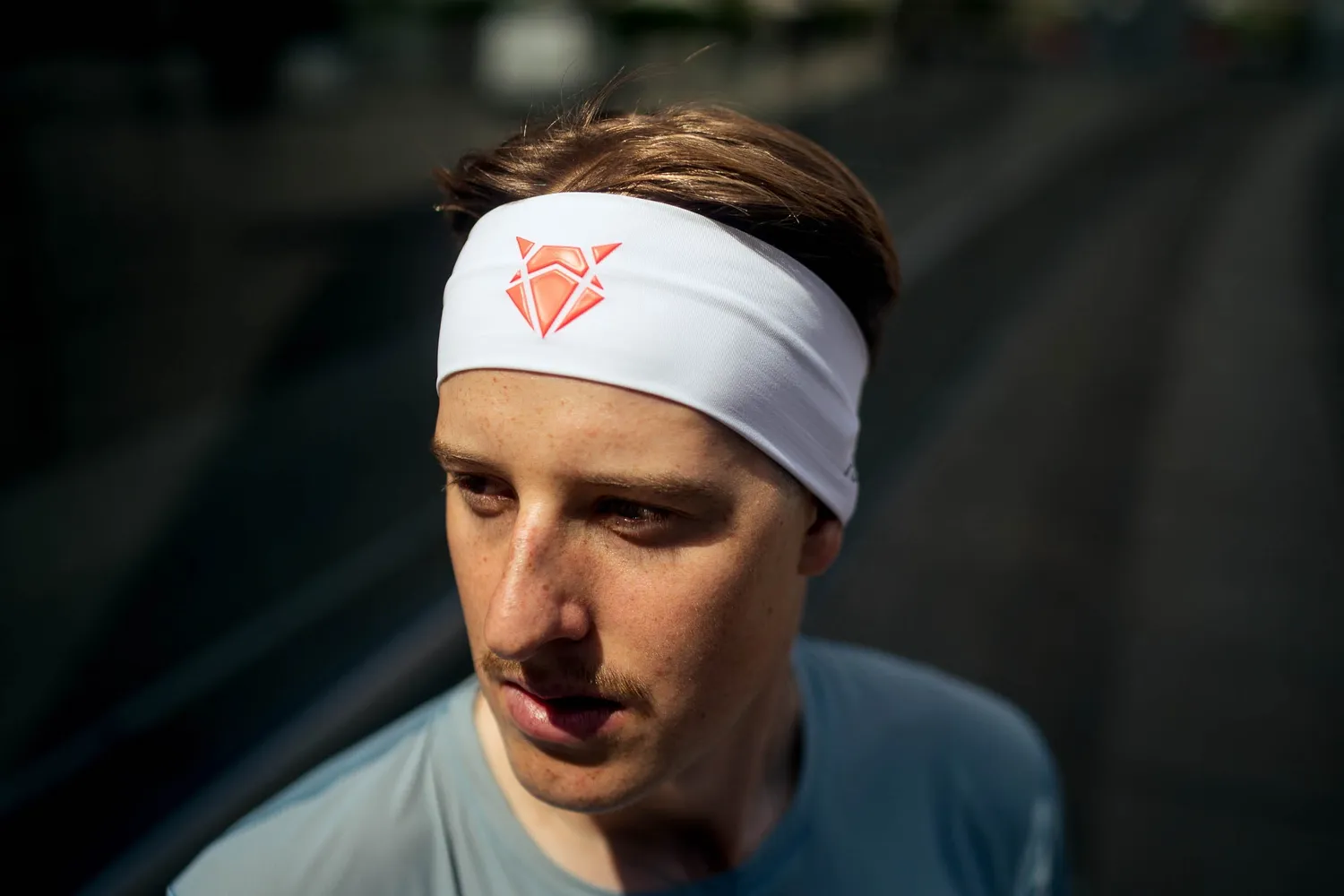 Incylence Headband V3 White Inferno pandebånd Narrow – åndbar