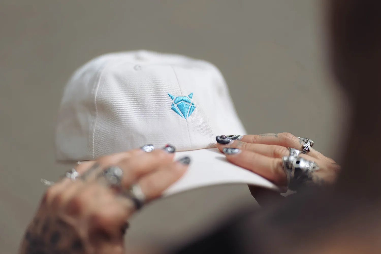 Incylence Base Cap V1 Off-White kasket bomuld