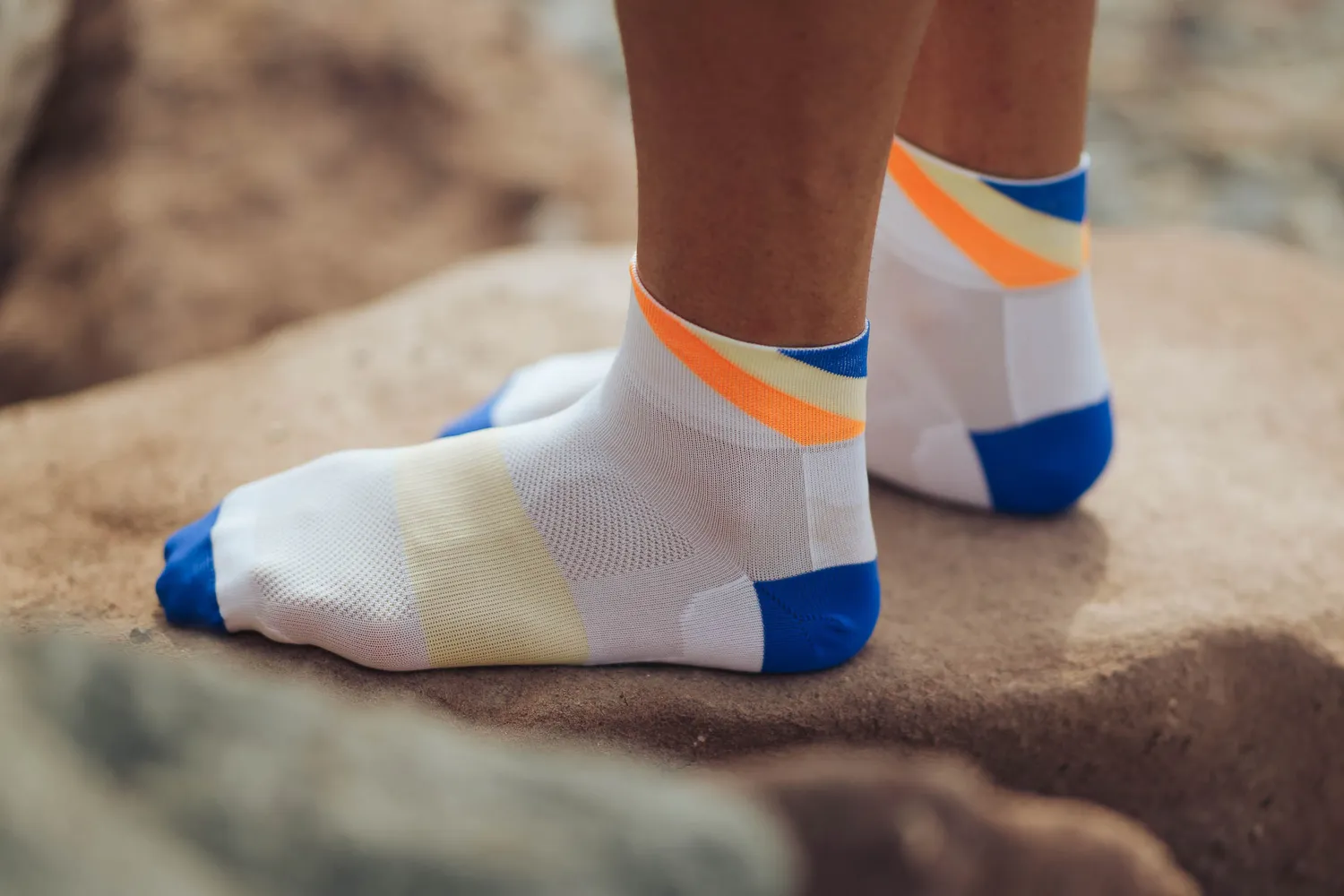 Incylence Ultralight Apex Short Blue Yellow ankelstrømper