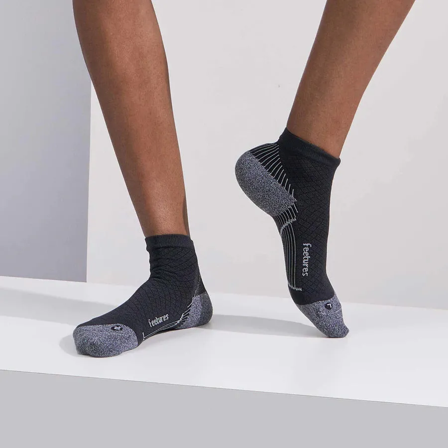 Feetures Plantar Fasciitis Relief Quarter strømper sort ultralet
