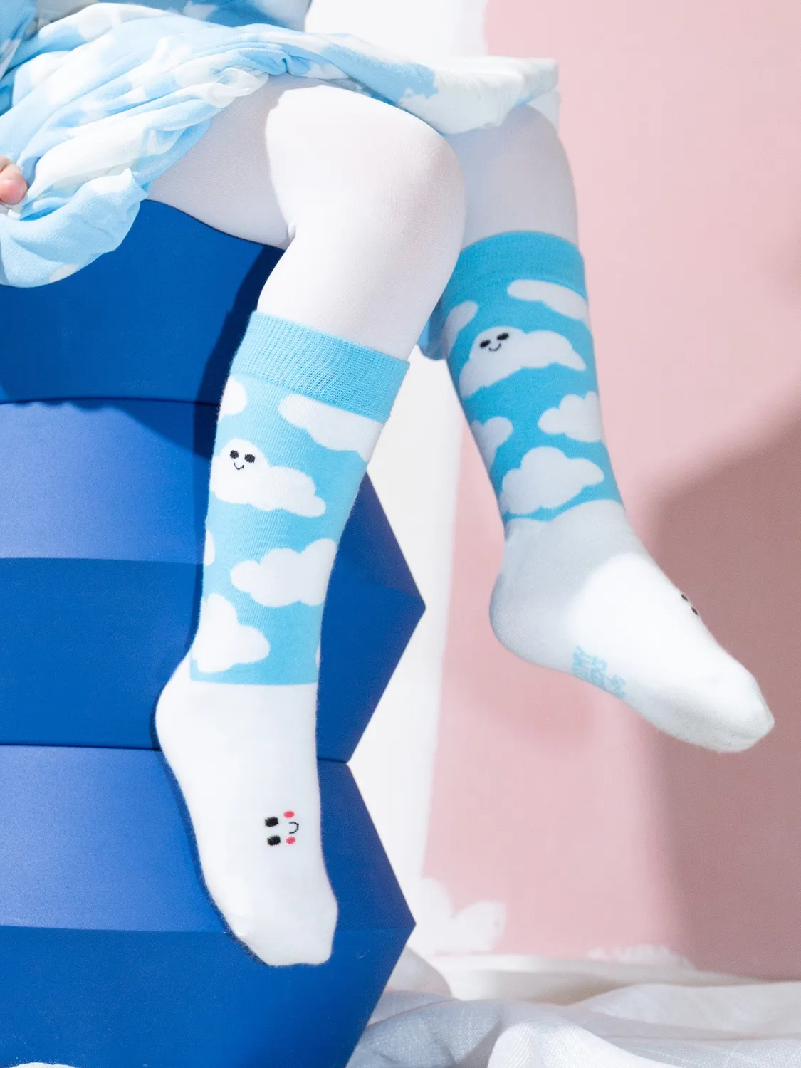 Eat My Socks Cloudies Kids børnestrømper sky bomuld