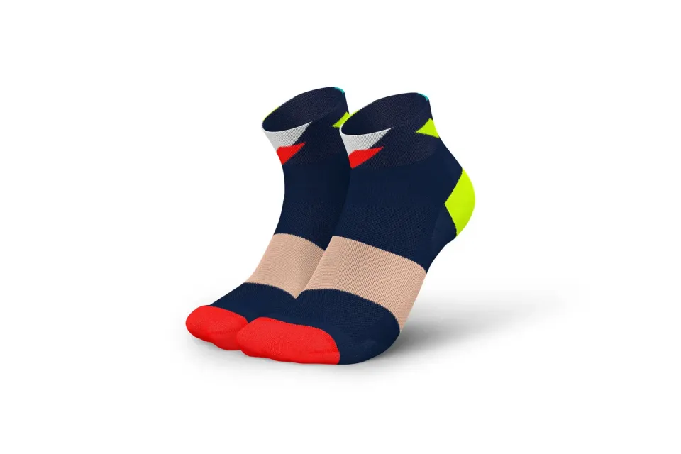 Incylence Ultralight Strikes Short sokker navy inferno Dryarn