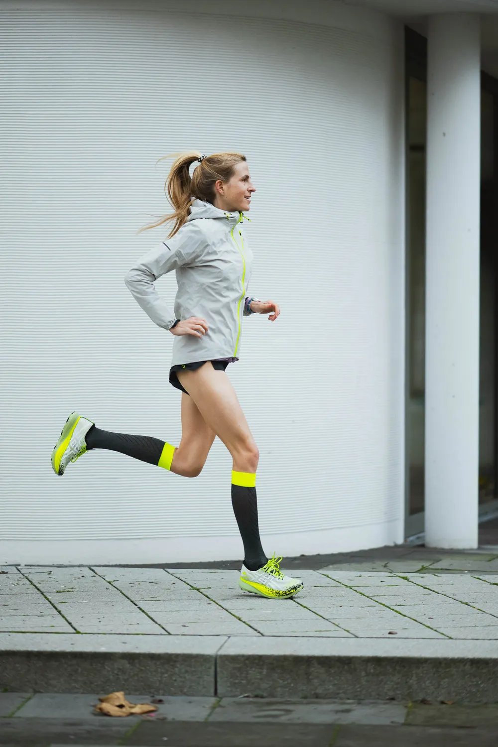 Incylence Renewed Compression V2 strømper grå løb