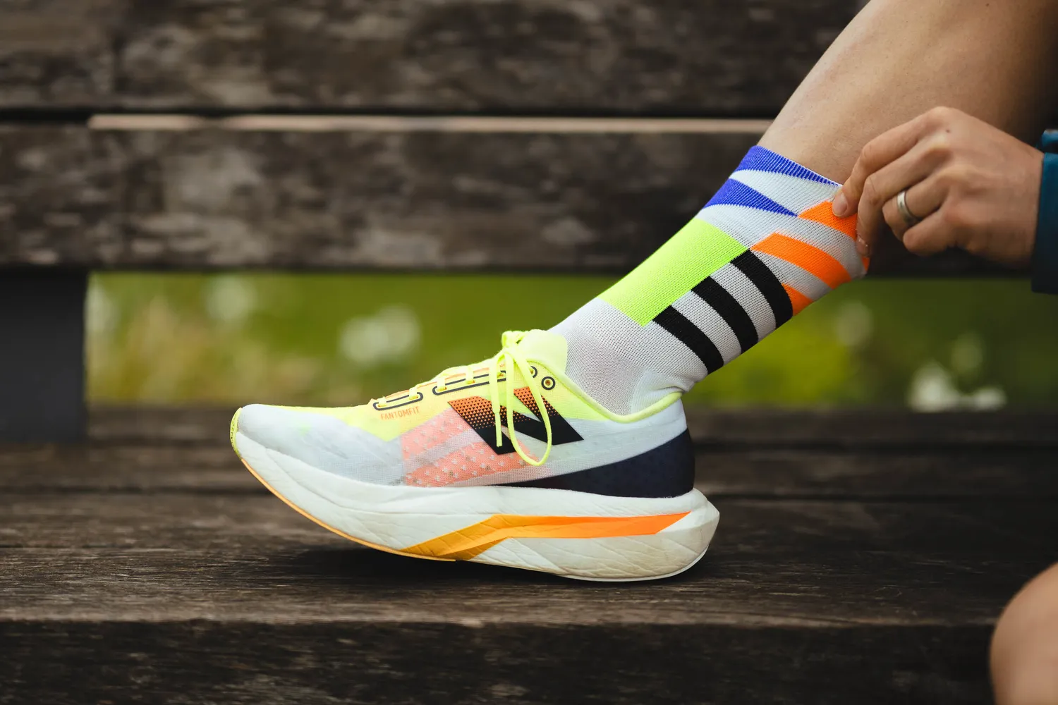 Incylence Ultralight Elements strømper orange grøn Dryarn