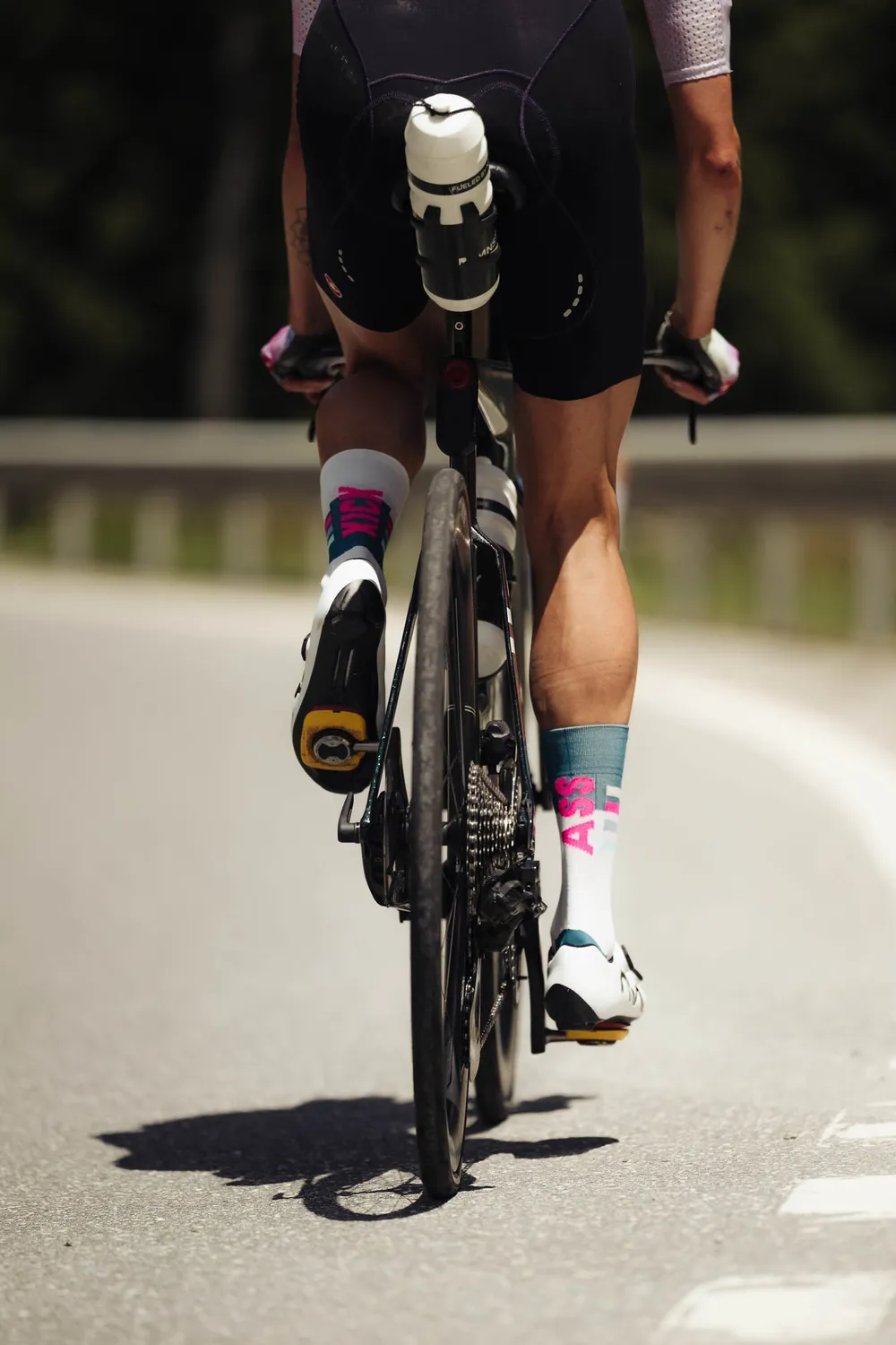 Incylence Ultralight Kick Ass V3 løbestrømper petrol pink
