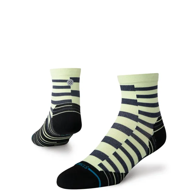 Stance Staggered quarter løbestrømper sort ultralet
