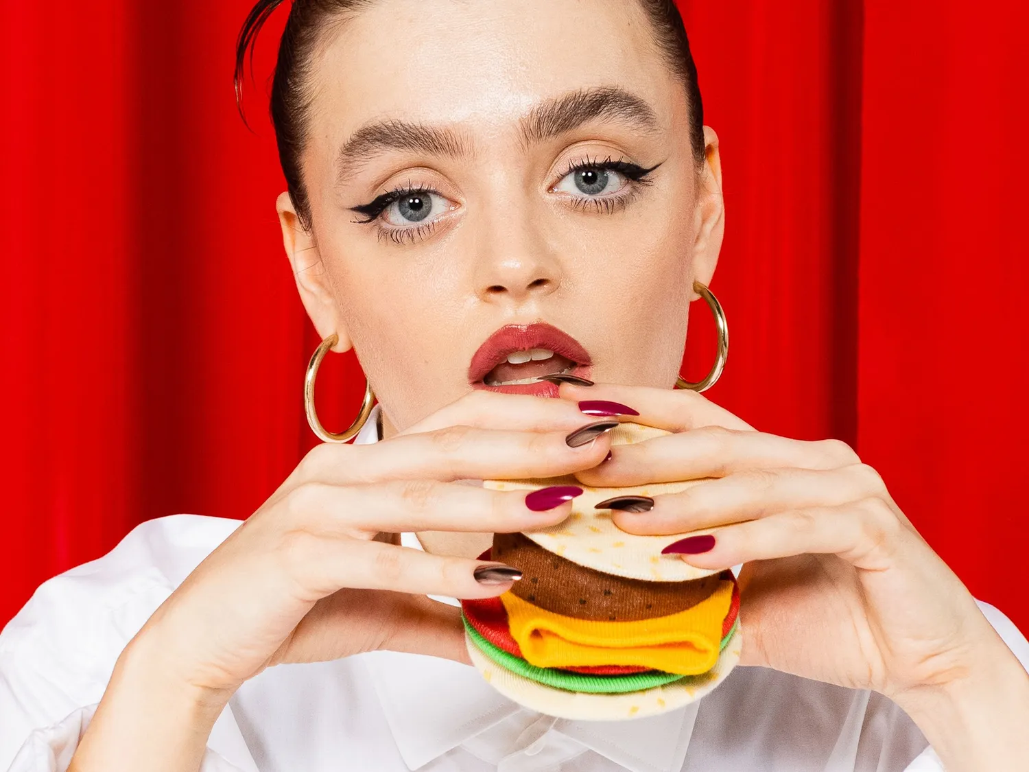 Eat My Socks Cheeseburger sjove strømper