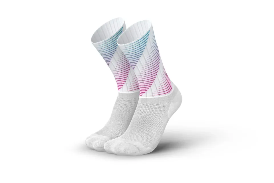 Incylence Cycling Aero Velocity Cyan Pink cykelstrømper aero